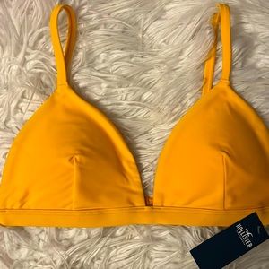 NWT Hollister Swim Top